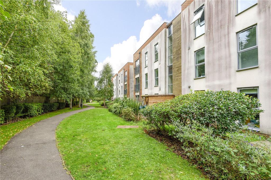 Medway Road, Tunbridge Wells, Kent, TN1 2 bed apartment for sale £264,500