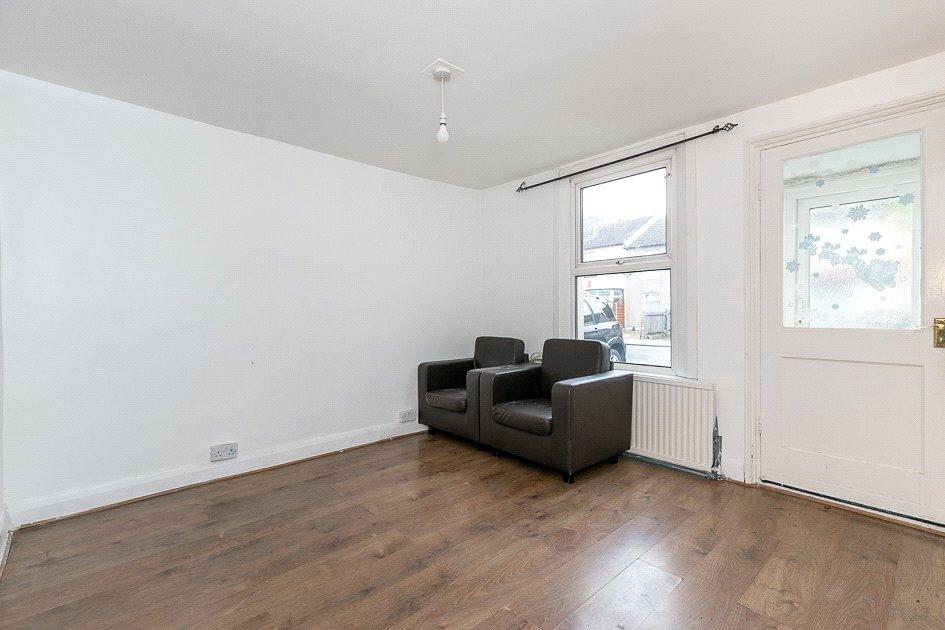 Sumner Road, CROYDON, Surrey, CR0 2 bed terraced house for sale £300,000