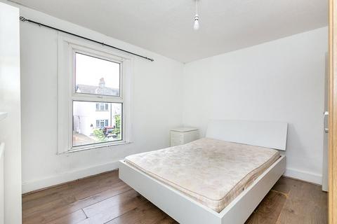 67 Sumner Road, Croydon, CR0 3LN