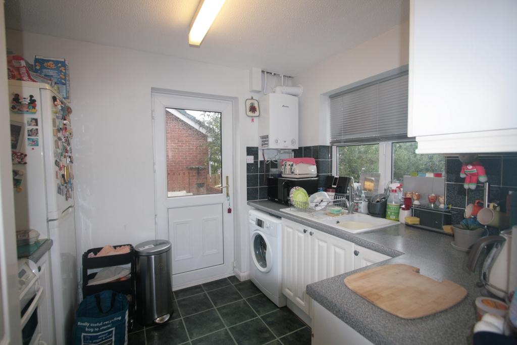 Wesley Road, Kings Worthy, SO23 3 bed detached house £1,500 pcm (£346 pw)