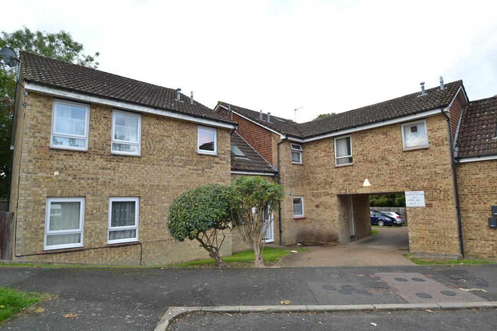 Linden Road, Coxheath, Kent ME17 4RA Studio £625 pcm (£144 pw)