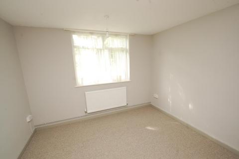 2 bedroom apartment to rent, Thorndon Court, Eagle Way, CM13