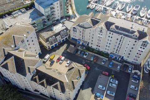 3 bedroom apartment for sale - Compass House, Sutton Harbour, Plymouth, PL4 0BT