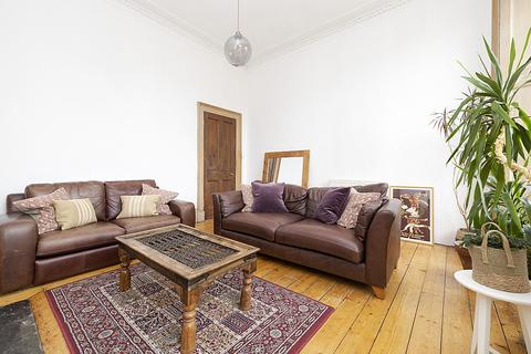 1 bedroom flat for sale - 36/5 Montgomery Street, Hillside, Edinburgh, EH7 5JY