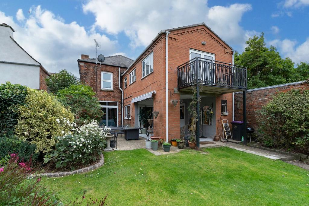 Spilsby Road, Boston 5 bed detached house £335,000