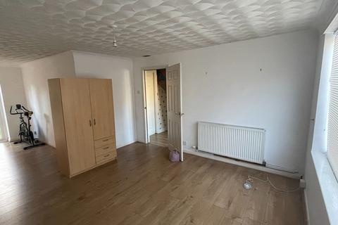 undefined, Standish Grove, Boston, PE21 9EA