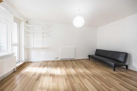 Studio to rent, Donegal Street, Islington, N1