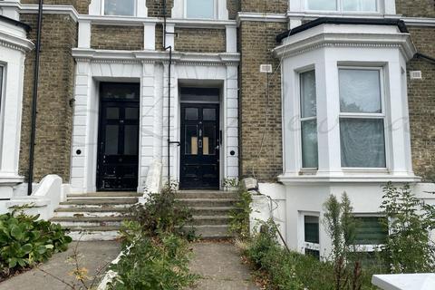 Studio to rent, Sunny Gardens Road, Hendon, NW4