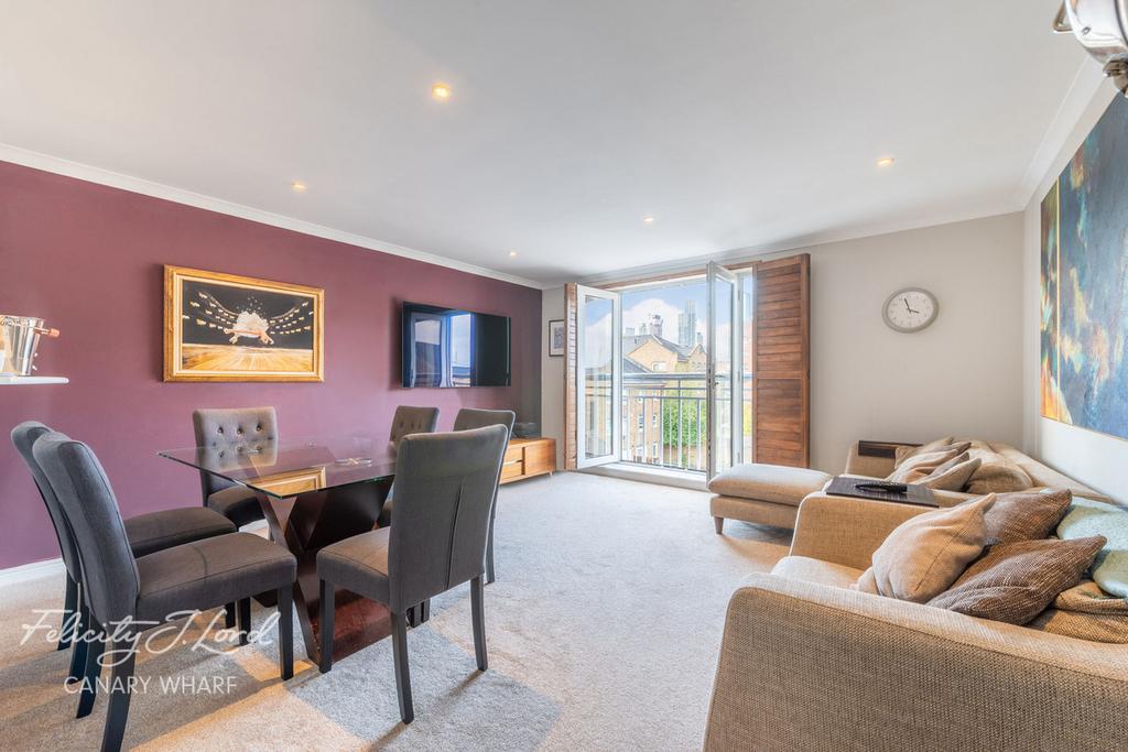 Millennium Drive, London 2 bed apartment £500,000