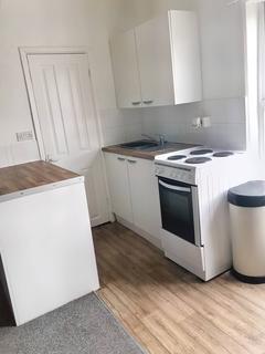 Studio to rent - Unthank Road, Norwich NR2
