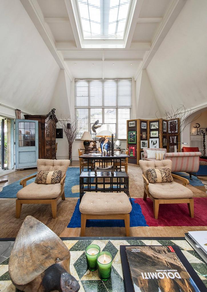 Studio Reception