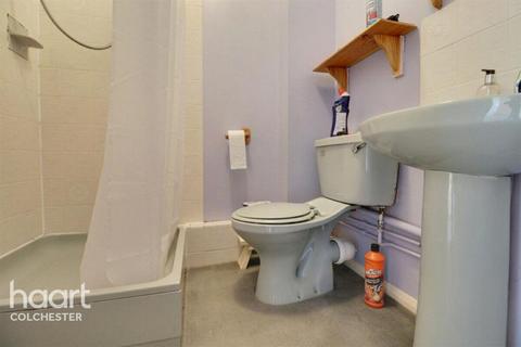 1 bedroom apartment to rent, Avignon Close, Colchester