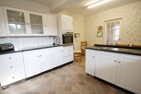 34 Malpas Road, Northwich, CW9 7AZ