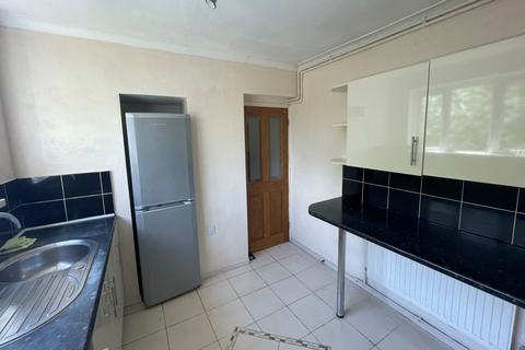 32 Brinkburn Close, London, SE2 9EJ