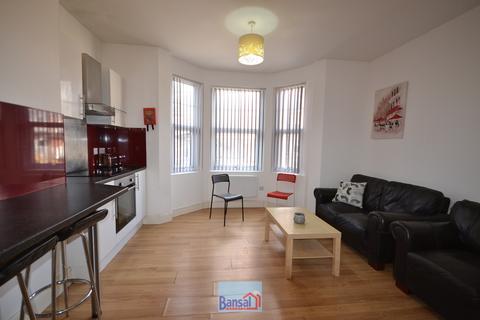 1 bedroom flat to rent, Queen Victoria Rd, City Centre CV1