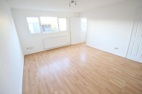 69 Thrales Close, Luton, LU3 3RR