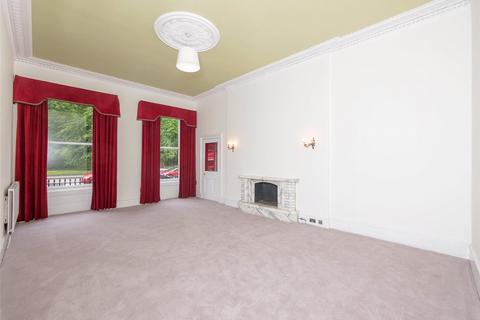 4 bedroom property to rent, Brunton Place, Edinburgh, EH7