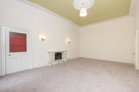 4 bedroom property to rent, Brunton Place, Edinburgh, EH7