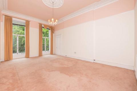 4 bedroom property to rent, Brunton Place, Edinburgh, EH7