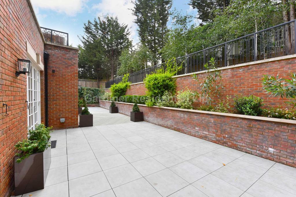 Park View Road, London 4 bed apartment for sale £2,150,000