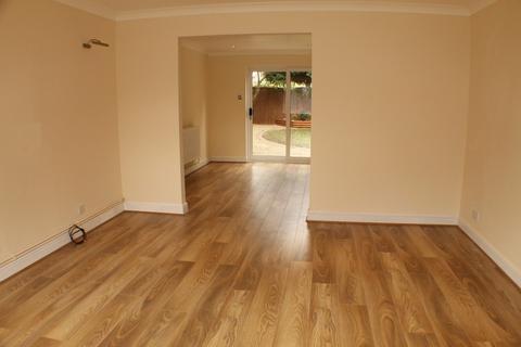 22 Bill Hamling Close, London, SE9 3LP