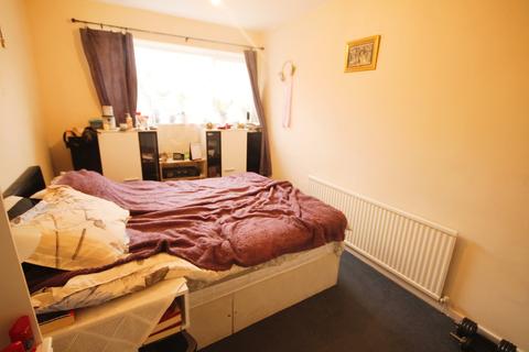 2 bedroom maisonette for sale - Cherryleas Drive, Leicester