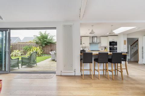 4 bedroom detached house for sale - Sea Road, Rye, East Sussex, TN31 7RR