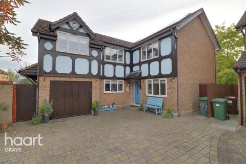 9 Catharine Close, Chafford Hundred, Grays, RM16 6QH