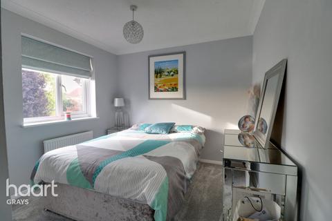 9 Catharine Close, Chafford Hundred, Grays, RM16 6QH