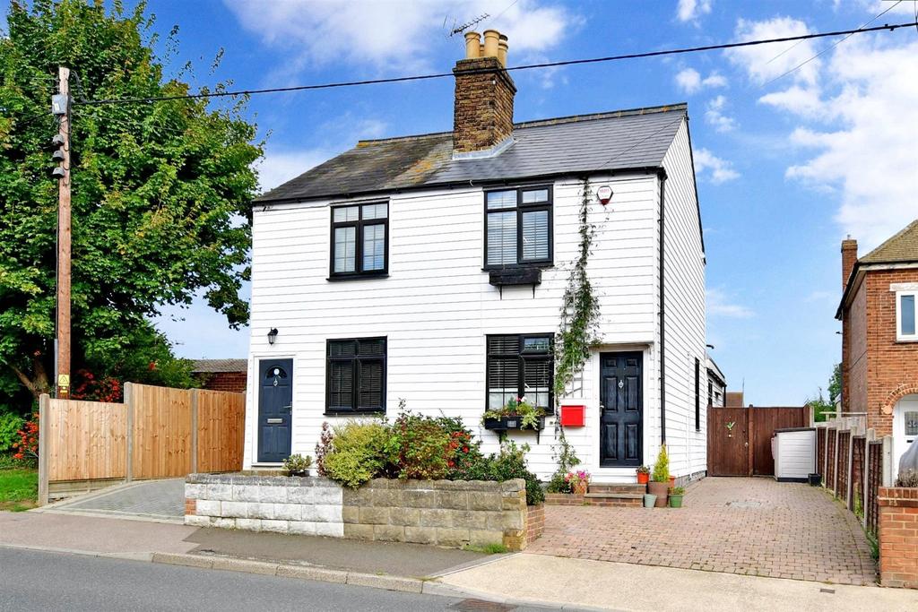 Bells Lane, Hoo, Rochester, Kent 2 bed semidetached house £315,000
