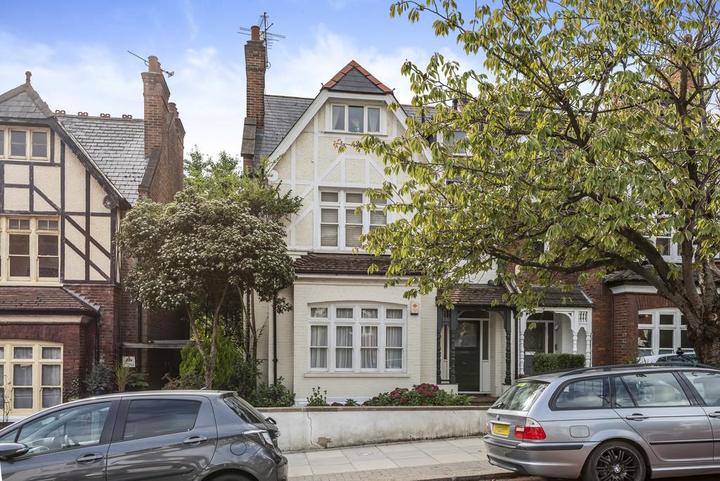 Cranley Gardens, Muswell Hill, N10 1 bed flat £319,995