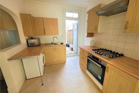 1 bedroom apartment to rent - Albert Road, Southend on sea, Southend on sea,