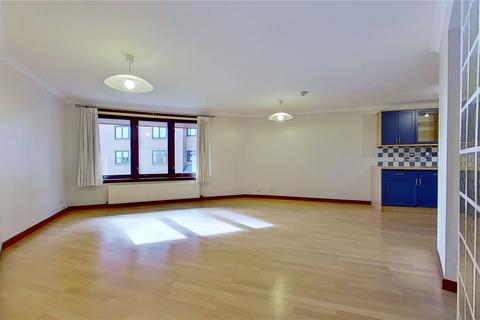 2 bedroom flat to rent, Julian Court, Julian Avenue, Glasgow, G12