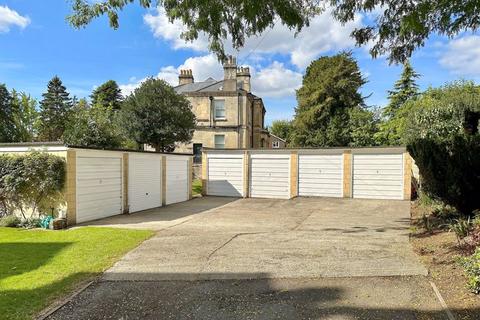 Flat 1, 19 Park Lane, Bath, BA1 2XH