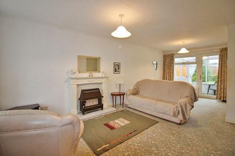 14 Eldridge Close, Wolverhampton, WV9 5PX