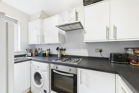 1 bedroom apartment to rent, Alexandra House, 2A Alexandra Avenue, Camberley, Surrey, GU15