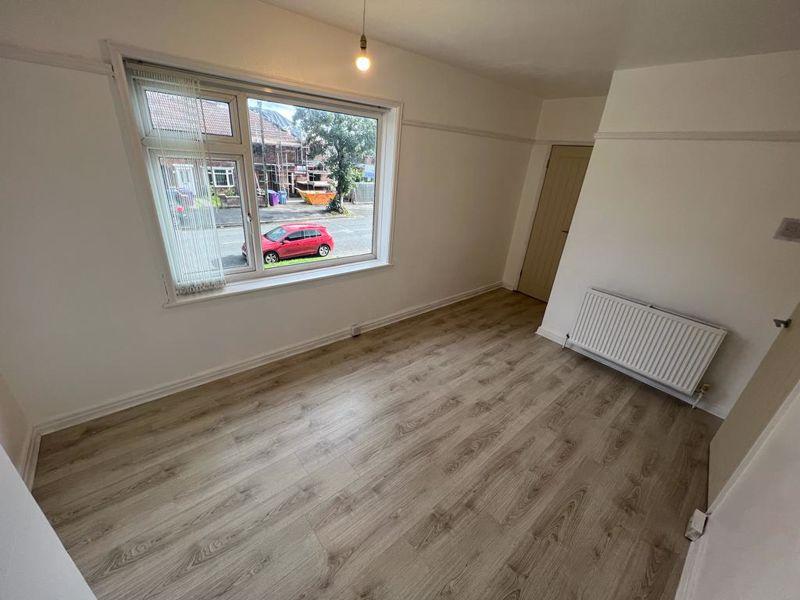 Bedroom 1 (Front)