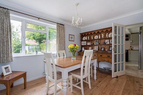 Amberley Chestnut Way, Longwick, Princes Risborough, HP27 9SD