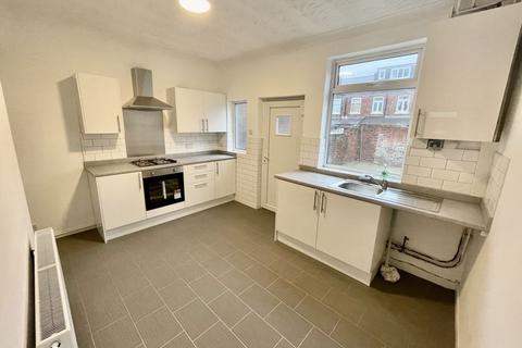 2 bedroom terraced house to rent, Henrietta Street, Leigh *AVAILABLE FROM JUNE*
