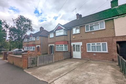 19 Stanwell Road, Feltham, TW14 8NA