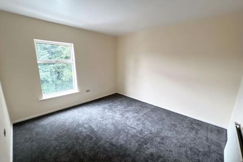 2 bedroom terraced house to rent, Ivy Street, Eccles