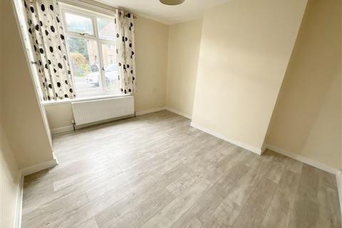 28 Studfield Crescent, Sheffield, S6 4SR
