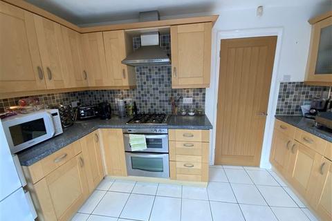 35 Badger Place, Sheffield, S13 7TL
