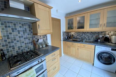 35 Badger Place, Sheffield, S13 7TL