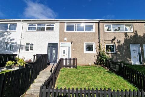 4 bedroom terraced house to rent, Kilchoan Road, Craigend, Glasgow