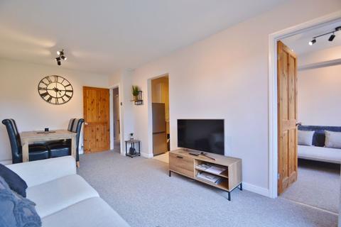 2 bedroom apartment for sale - Coombe Hill Crescent, Thame