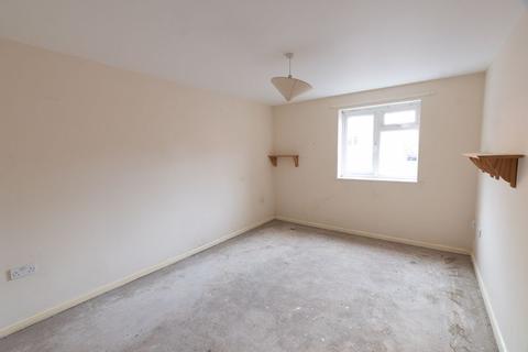 2 bedroom apartment for sale - Catkins Close, Bromsgrove