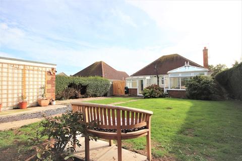2 bedroom detached bungalow for sale - Kent Close, Bexhill-on-Sea, TN40