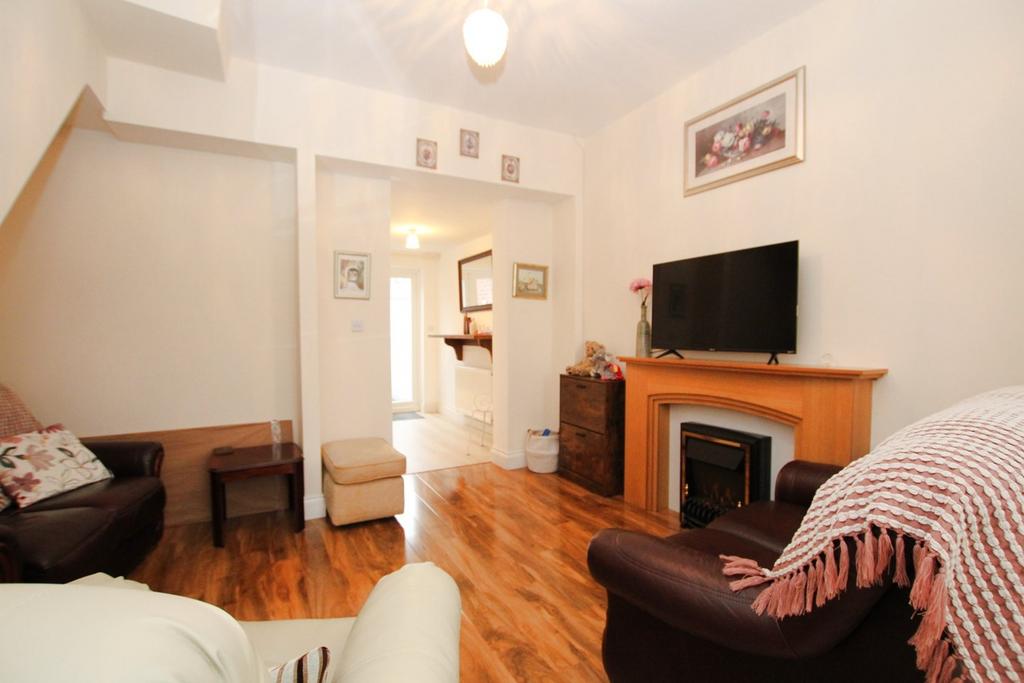 Oxford Street, St Helens, WA10 3 bed terraced house £120,000