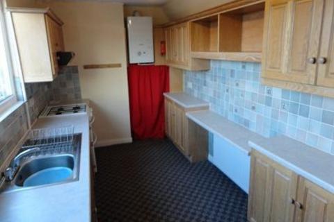 2 bedroom flat to rent, 37 Avenue Victoria